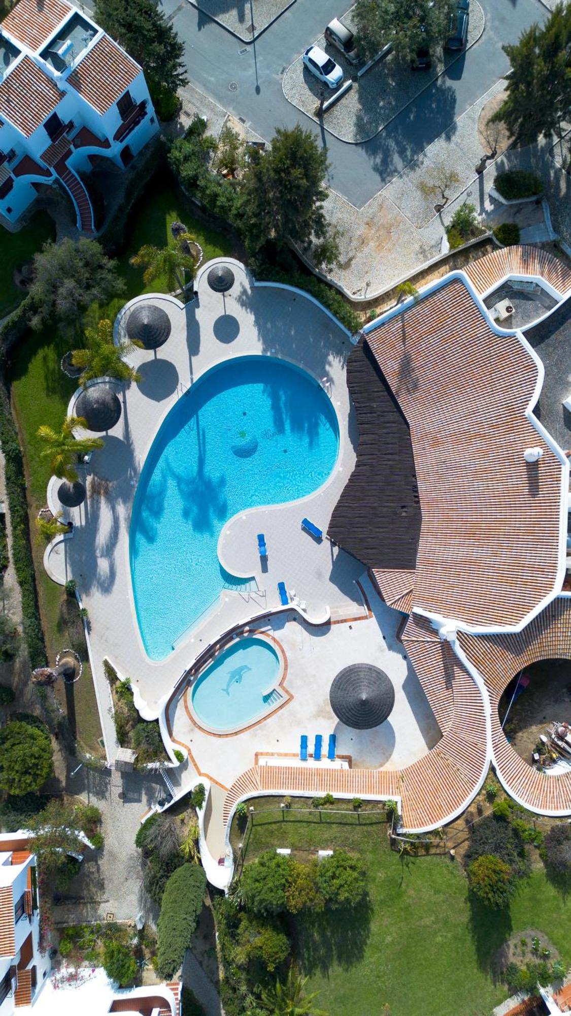 Coastal Retreat With Pool And Beach Access By Drago Rentals Albufeira Dış mekan fotoğraf