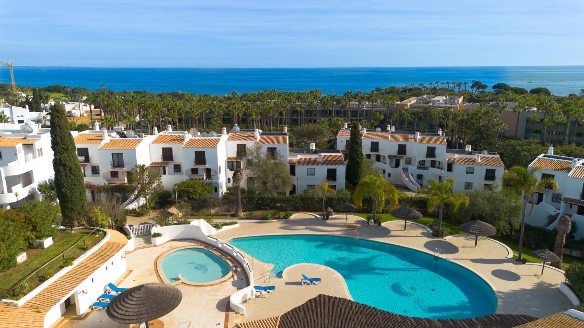 Coastal Retreat With Pool And Beach Access By Drago Rentals Albufeira Dış mekan fotoğraf